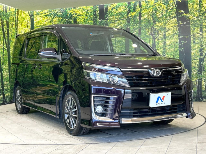 2014 Toyota Voxy DBA-ZRR80W (UW-6a2a27d16b3ca)[11]