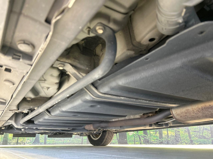 2014 Toyota Voxy DBA-ZRR80W (UW-6a2a27d16b3ca)[24]