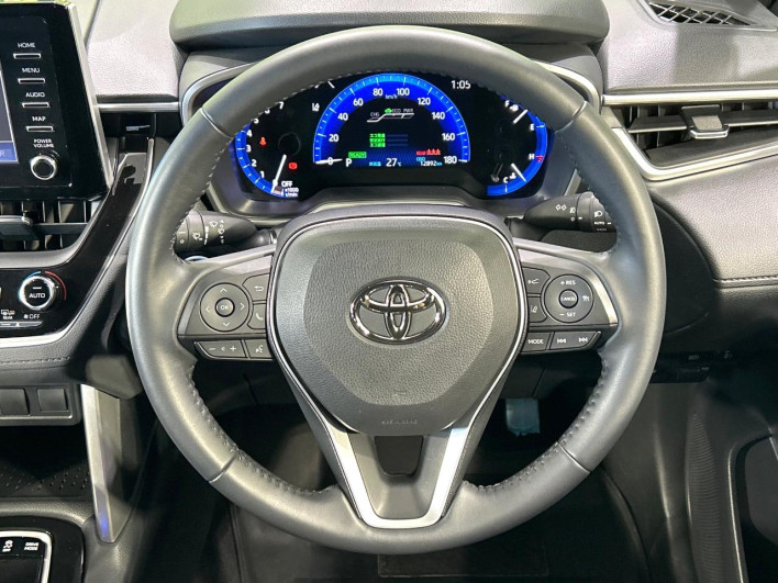 2023 Toyota Corolla Cross 6AA-ZVG11 (UW-6a2a27de32768)[28]