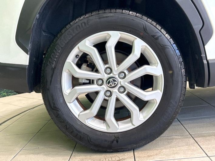 2023 Toyota Corolla Cross 6AA-ZVG11 (UW-6a2a27de32768)[16]