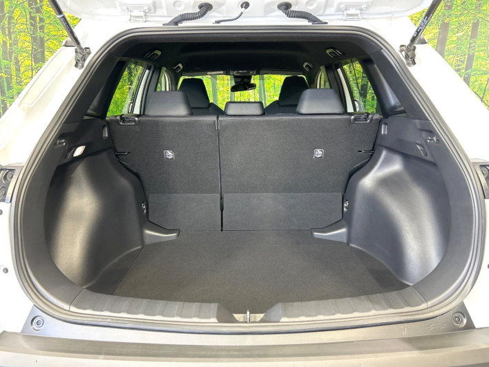 2023 Toyota Corolla Cross 6AA-ZVG11 (UW-6a2a27de32768)[27]