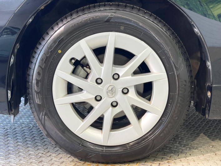 2016 Toyota Prius α DAA-ZVW41W (UW-6a2a27e4ba699)[22]