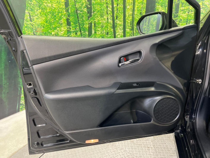 2020 Toyota Prius DAA-ZVW51 (UW-6a2a27e89efde)[19]