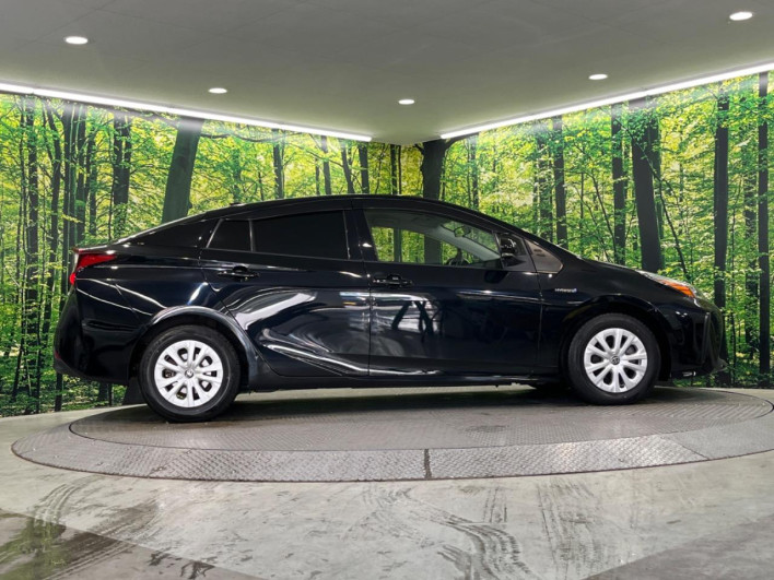 2020 Toyota Prius DAA-ZVW51 (UW-6a2a27e89efde)[9]