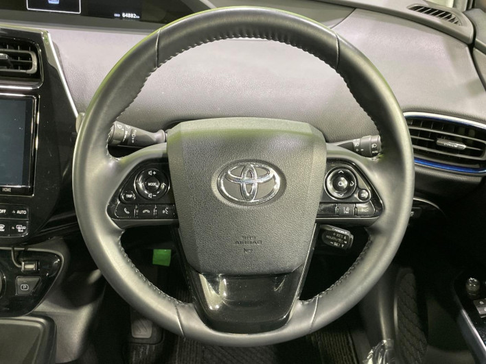 2021 Toyota Prius 6AA-ZVW51 (UW-6a2a27e94ea76)[29]