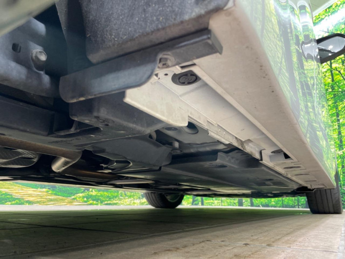 2021 Toyota Prius 6AA-ZVW51 (UW-6a2a27e94ea76)[24]