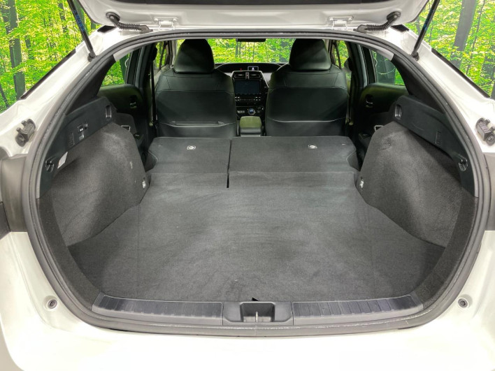 2021 Toyota Prius 6AA-ZVW51 (UW-6a2a27e94ea76)[19]