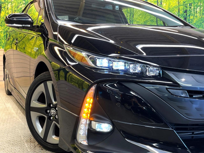 2019 Toyota Prius PHV DLA-ZVW52 (UW-6a2a27ed1849c)[8]