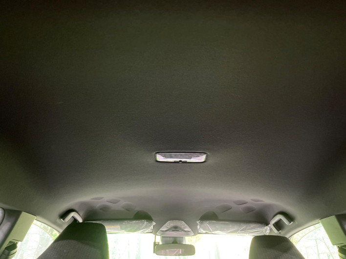 2018 Toyota C-HR DAA-ZYX10 (UW-6a2a280315206)[14]