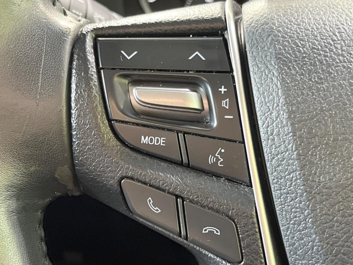 2017 Toyota Vellfire DBA-AGH30W (UW-6a2b777b7aeb2)[16]