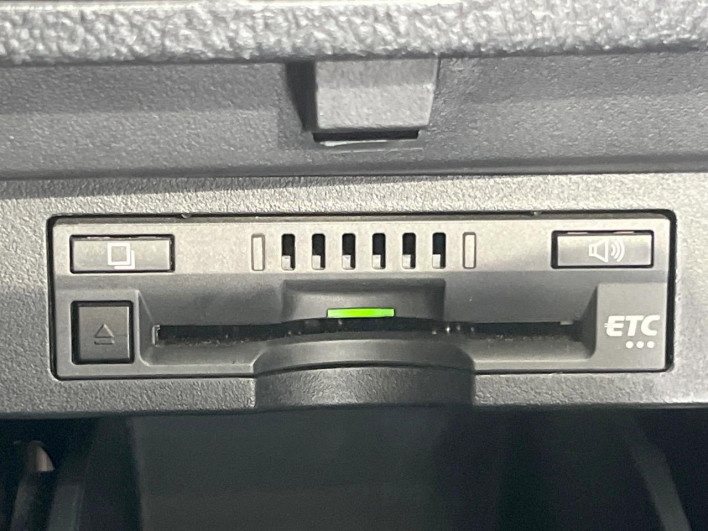 2017 Toyota Vellfire DBA-AGH30W (UW-6a2b777b7aeb2)[25]