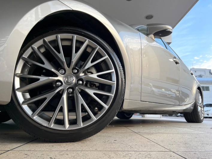 2017 Lexus IS DAA-AVE30 (UW-6a2b778d0bba9)[7]