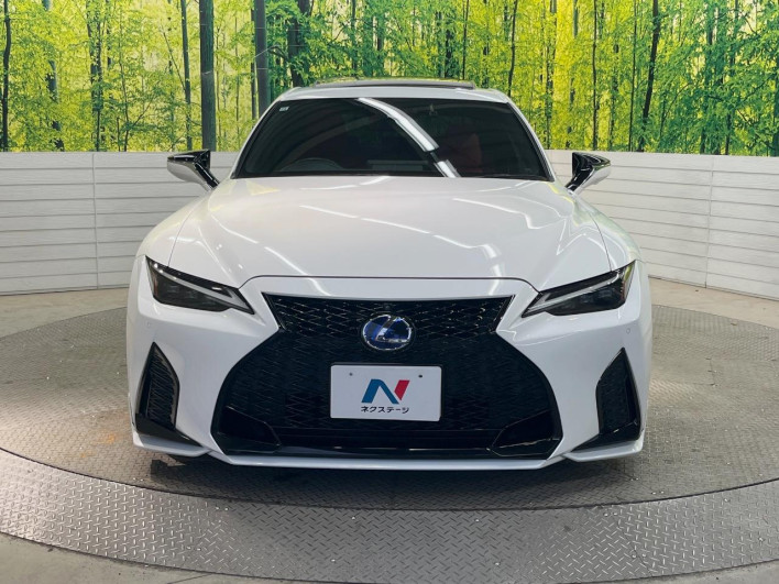 2020 Lexus IS 6AA-AVE30 (UW-6a2b778d21234)[5]