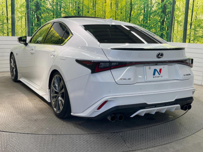 2020 Lexus IS 6AA-AVE30 (UW-6a2b778d21234)[27]