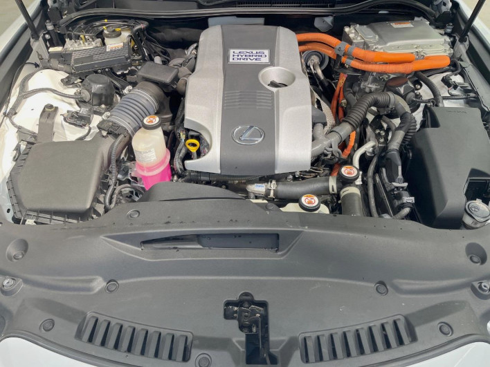 2020 Lexus IS 6AA-AVE30 (UW-6a2b778d21234)[4]
