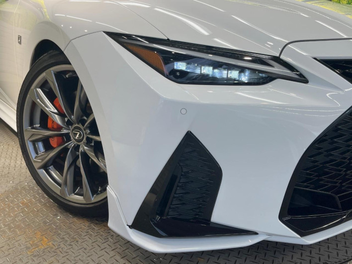 2020 Lexus IS 6AA-AVE30 (UW-6a2b778d21234)[10]