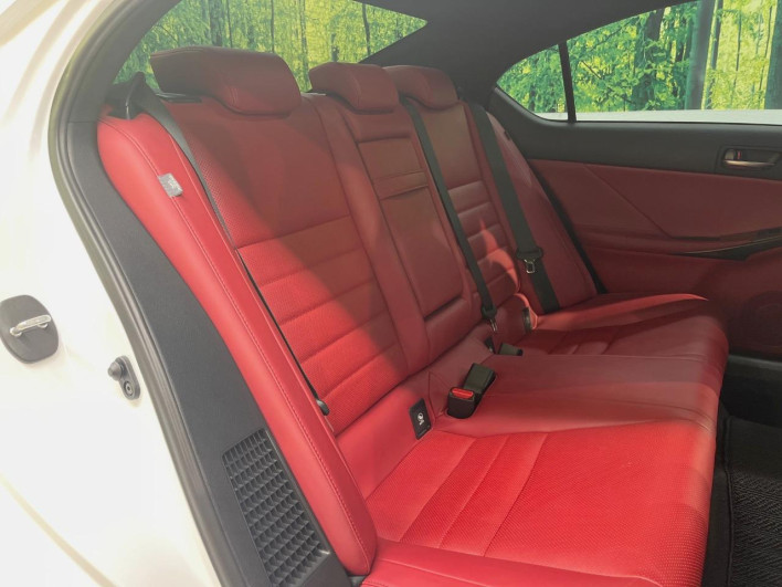 2020 Lexus IS 6AA-AVE30 (UW-6a2b778d21234)[14]