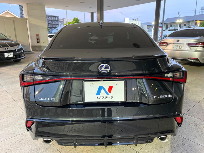 2021 Lexus IS 6AA-AVE30 (UW-6a2b778d920fb)[24]