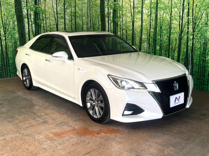 2016 Toyota Crown Hybrid DAA-AWS210 (UW-6a2b779172b2a)[16]
