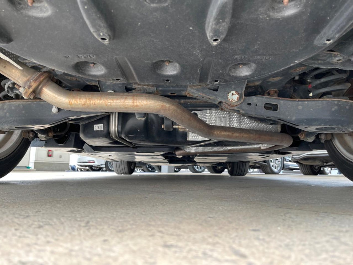 2017 Toyota Camry DAA-AXVH70 (UW-6a2b77a012ac2)[17]