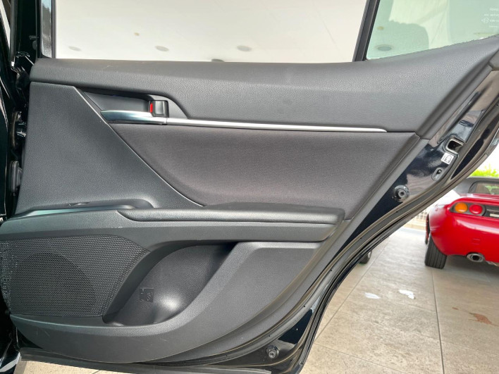 2017 Toyota Camry DAA-AXVH70 (UW-6a2b77a012ac2)[28]