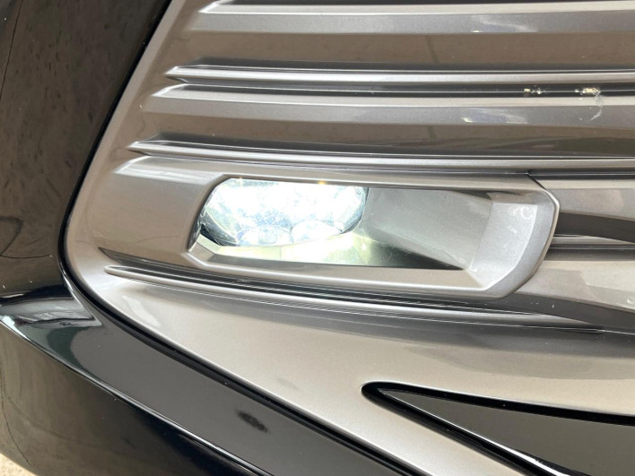 2017 Toyota Camry DAA-AXVH70 (UW-6a2b77a012ac2)[24]