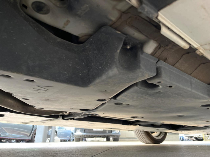 2018 Toyota Camry DAA-AXVH70 (UW-6a2b77a03120f)[14]