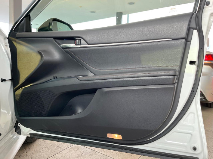 2018 Toyota Camry DAA-AXVH70 (UW-6a2b77a03120f)[28]