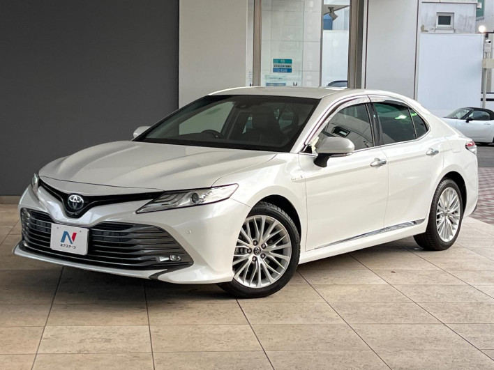 2018 Toyota Camry DAA-AXVH70 (UW-6a2b77a03120f)[0]