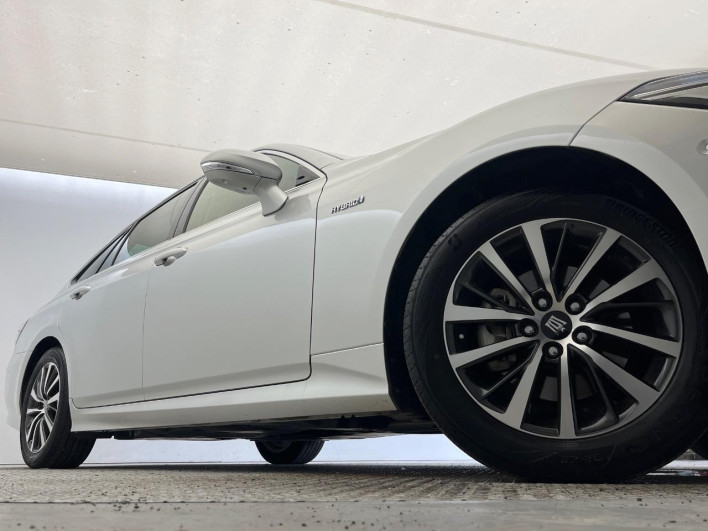 2019 Toyota Crown Hybrid 6AA-AZSH20 (UW-6a2b77a61e9b3)[7]