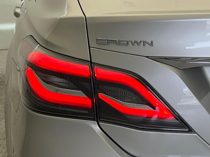 2019 Toyota Crown Hybrid 6AA-AZSH20 (UW-6a2b77a61e9b3)[19]