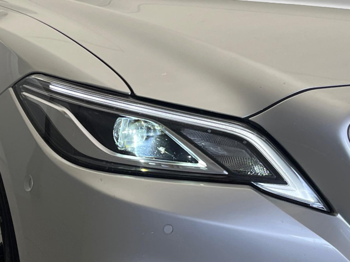 2019 Toyota Crown Hybrid 6AA-AZSH20 (UW-6a2b77a61e9b3)[12]