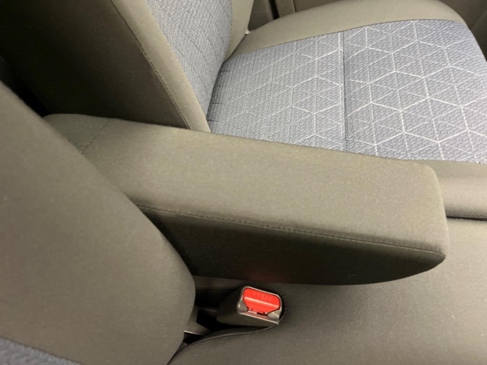 2020 Mitsubishi eK Cross 5AA-B34W (UW-6a2b77b581976)[26]