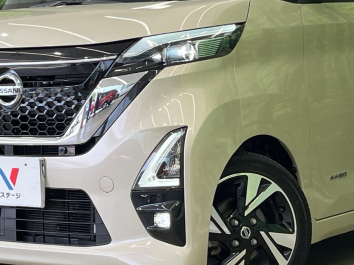 2020 Nissan Roox 4AA-B45A (UW-6a2b77c15bd55)[23]