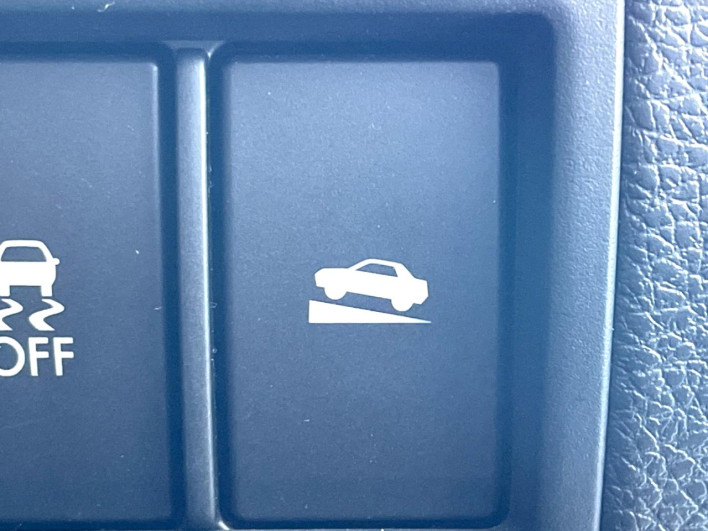 2013 Subaru Legacy Outback DBA-BRM (UW-6a2b77c989b28)[1]