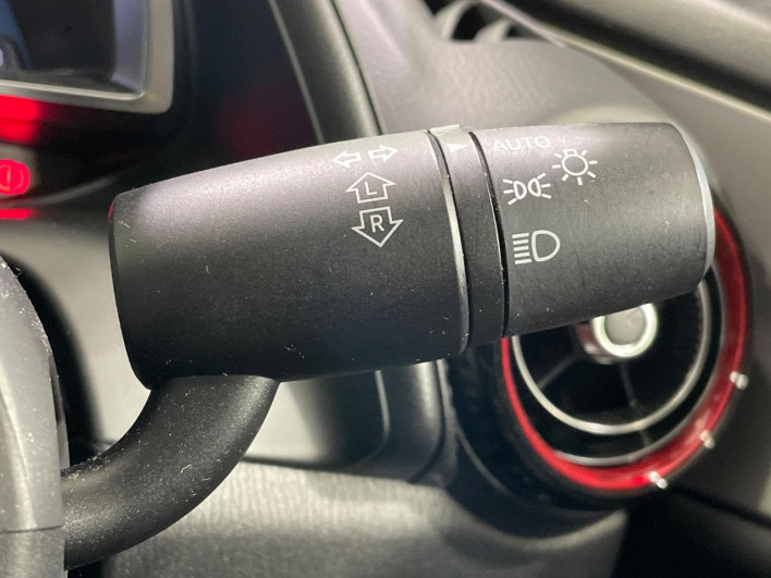 2015 Mazda CX-3 LDA-DK5AW (UW-6a2b77d97e5c7)[15]