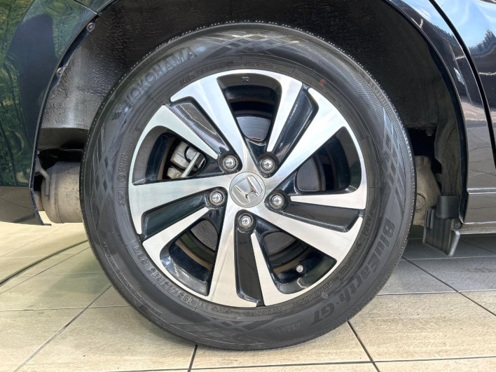 2017 Honda Freed hybrid DAA-GB7 (UW-6a2b77ec63cb2)[23]