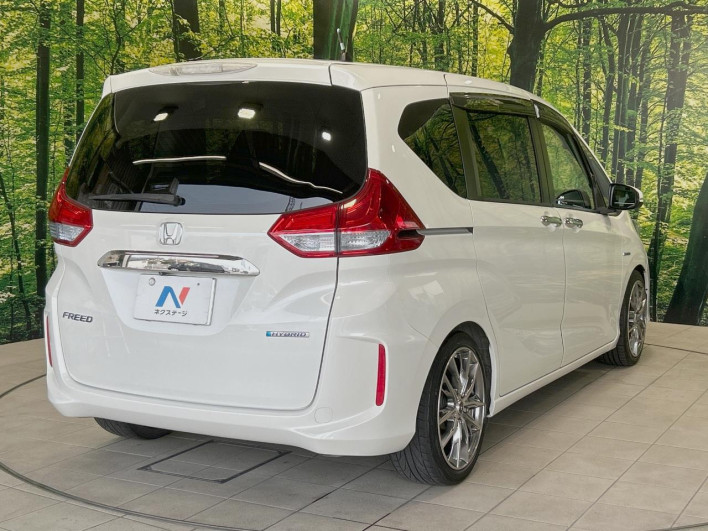 2017 Honda Freed hybrid DAA-GB7 (UW-6a2b77ec726cc)[16]