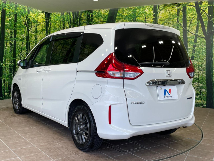 2019 Honda Freed hybrid DAA-GB7 (UW-6a2b77ee60e5d)[19]