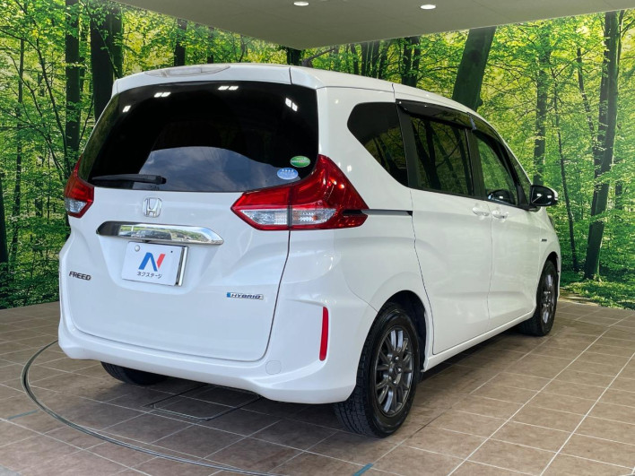 2019 Honda Freed hybrid DAA-GB7 (UW-6a2b77ee60e5d)[21]