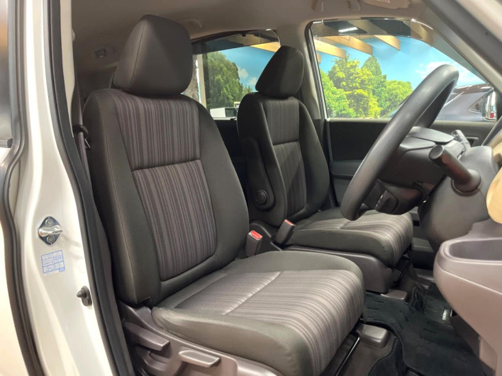 2019 Honda Freed hybrid DAA-GB7 (UW-6a2b77ee9ceb3)[16]