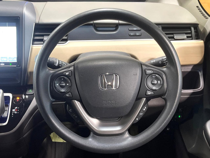 2019 Honda Freed hybrid DAA-GB7 (UW-6a2b77ee9ceb3)[22]