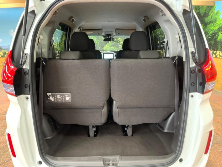 2019 Honda Freed hybrid DAA-GB7 (UW-6a2b77ee9ceb3)[12]