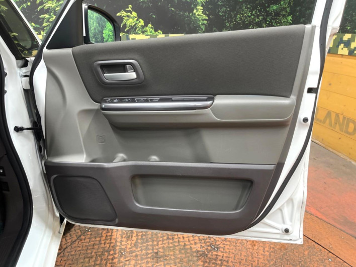 2019 Honda Freed hybrid DAA-GB7 (UW-6a2b77ee9ceb3)[17]