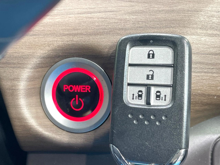 2020 Honda Freed hybrid 6AA-GB7 (UW-6a2b77ef4ffb6)[25]