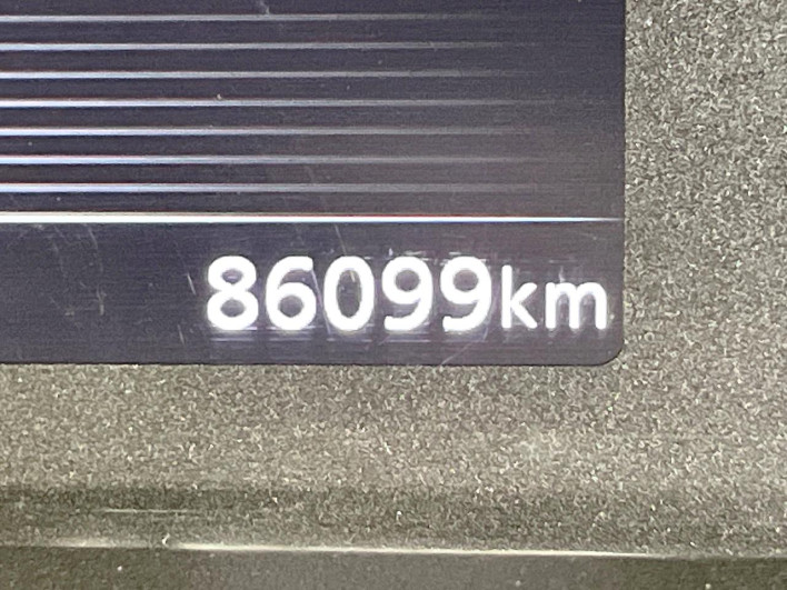 2017 Nissan Serena DAA-GFC27 (UW-6a2b77f5330cb)[2]