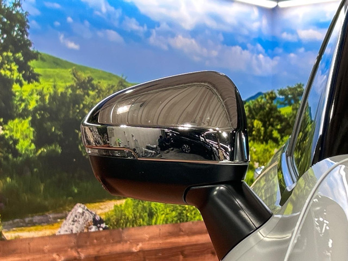 2022 Mitsubishi OUTLANDER PHEV 5LA-GN0W (UW-6a2b7800200f8)[14]