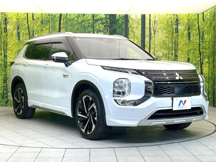 2023 Mitsubishi OUTLANDER PHEV 5LA-GN0W (UW-6a2b780046b8d)[24]