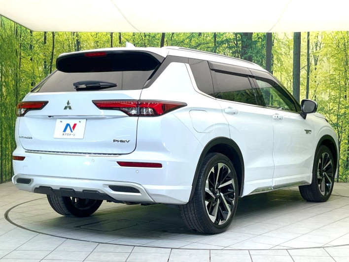 2023 Mitsubishi OUTLANDER PHEV 5LA-GN0W (UW-6a2b780046b8d)[26]