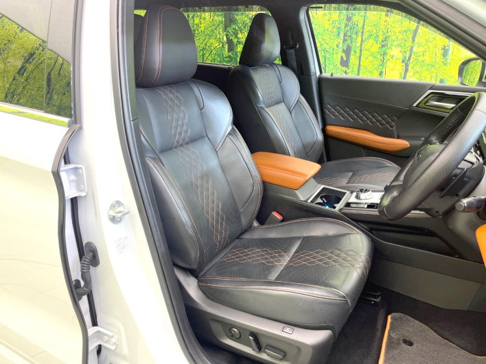 2023 Mitsubishi OUTLANDER PHEV 5LA-GN0W (UW-6a2b780046b8d)[14]